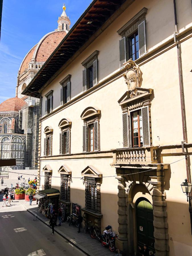 Duomo Suites Florencia Exterior foto